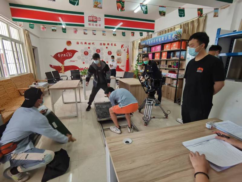 韶山市广告片拍摄公司：极简主义践行者，少即是多的视觉哲学